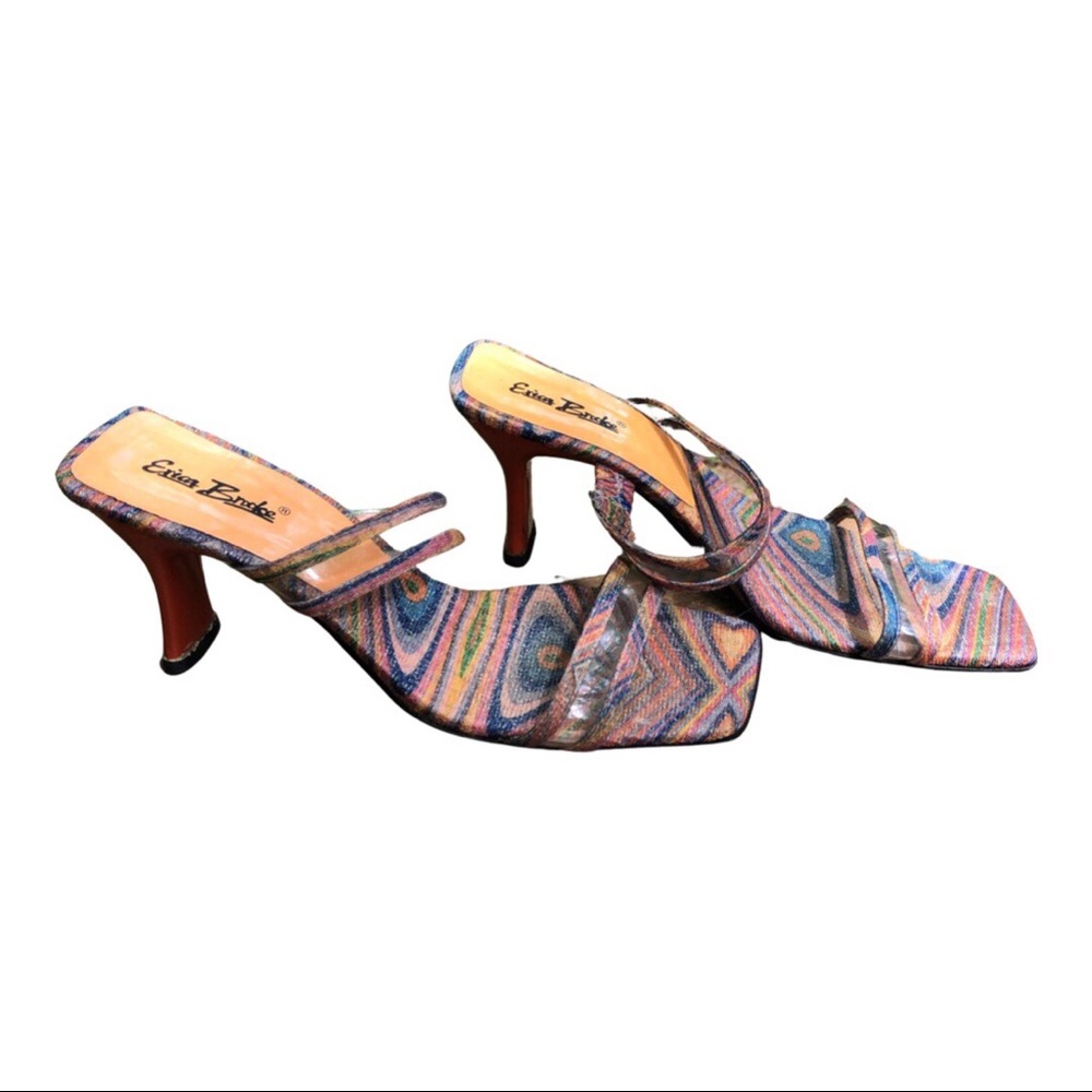 Multicolored kitten heels